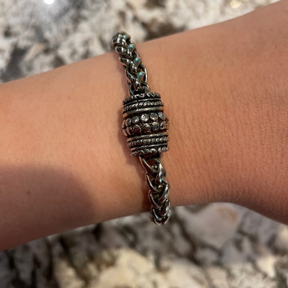 Silver Tone Magnetic Woven Chain Bracelet Unisex - Picture 2 of 6